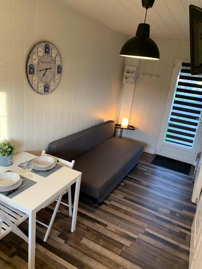 Resid Home 5 - Duplex Cosy Avec Parking Gratuit Saint-Léonard المظهر الخارجي الصورة