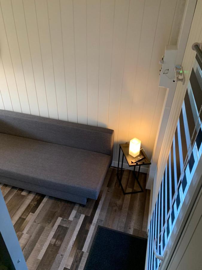 Resid Home 5 - Duplex Cosy Avec Parking Gratuit Saint-Léonard المظهر الخارجي الصورة