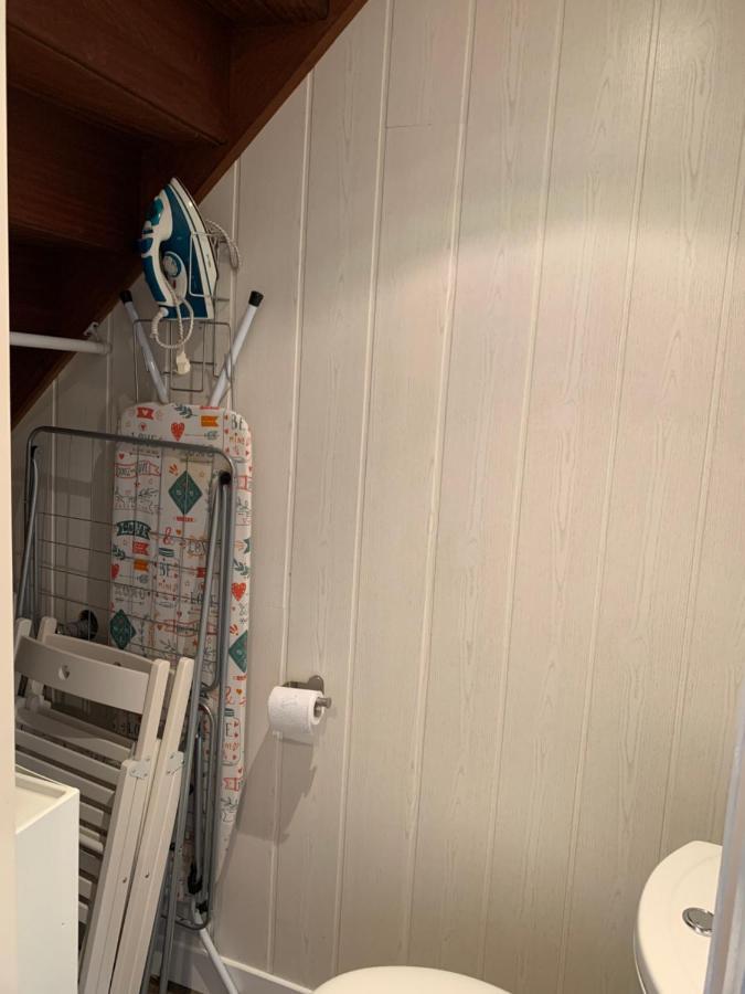 Resid Home 5 - Duplex Cosy Avec Parking Gratuit Saint-Léonard المظهر الخارجي الصورة